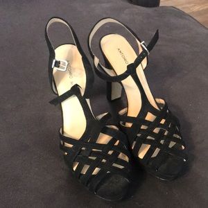 Black crisscross strap heels